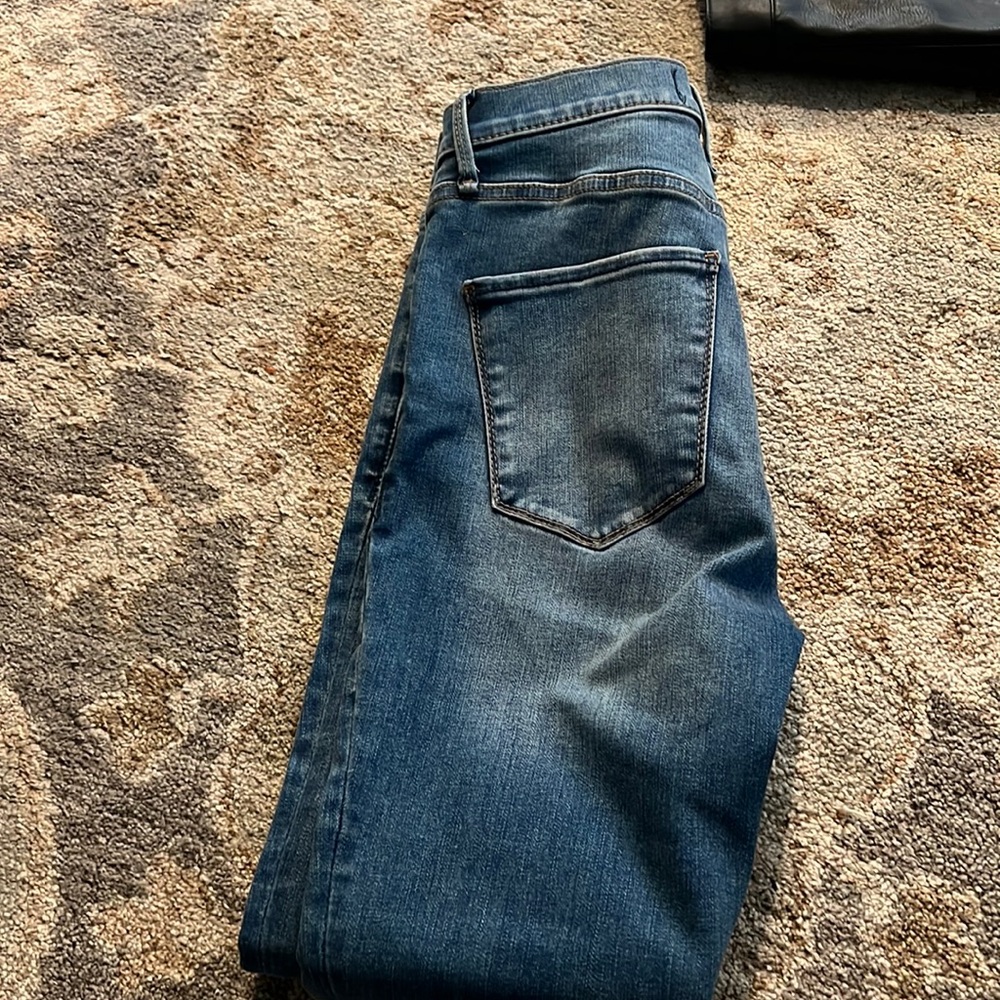 Abercrombie hight waisted skinny jeans